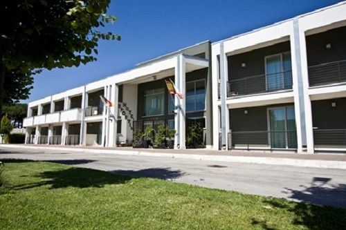Hotel Sporting Pomezia Eksteriør billede